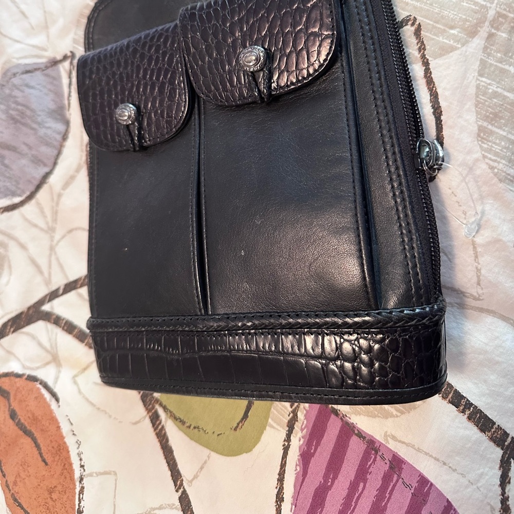 Brighton crossbody leather two tone with pockets